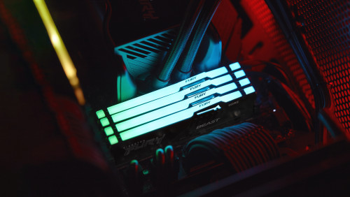 MEMORIA KINGSTON 16GB 6400MT/S DDR5 CL32 FURY BEAST RGB EXPO - KF564C32BBEA-16 - Imagen 15